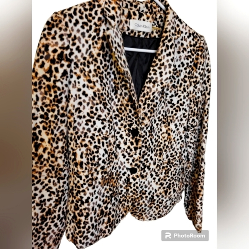 Calvin‎ Klein Women's Cheetah Print Blazer LIKE NEW!!!